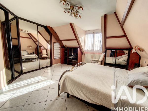Maison à vendre 6 pièces 270 m² Saint-Denis