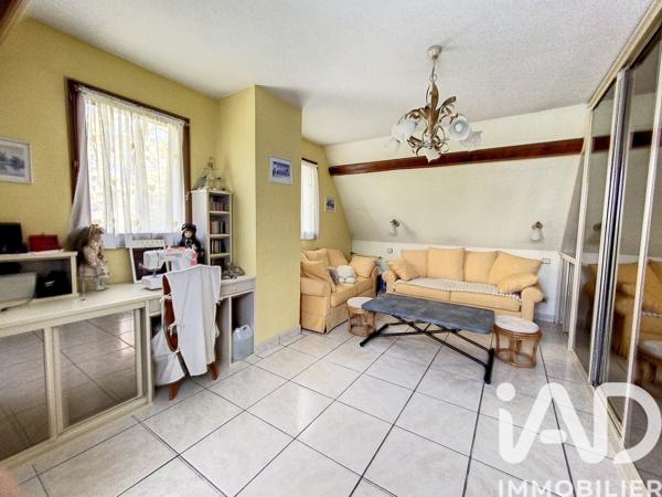 Maison à vendre 6 pièces 270 m² Saint-Denis