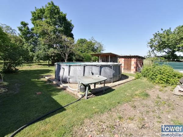 A 10 minutes de Castelsarrasin - Maison 140 m² - Hangar et dépendances - terrain de 1621 m²