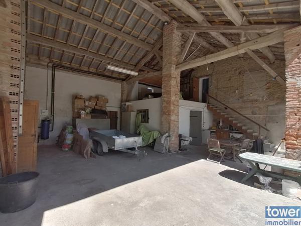 A 10 minutes de Castelsarrasin - Maison 140 m² - Hangar et dépendances - terrain de 1621 m²
