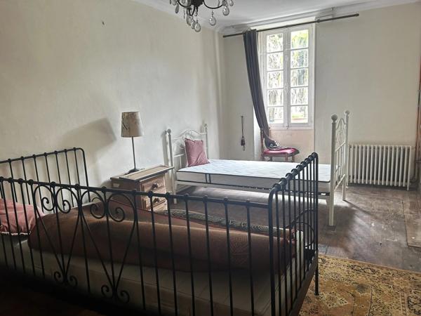 Maison avec 4 chambres plus un studio à 7km de Jonzac