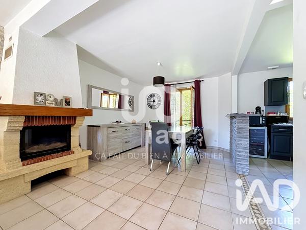 Maison à vendre 5 pièces 111 m² Quincy-sous-Sénart