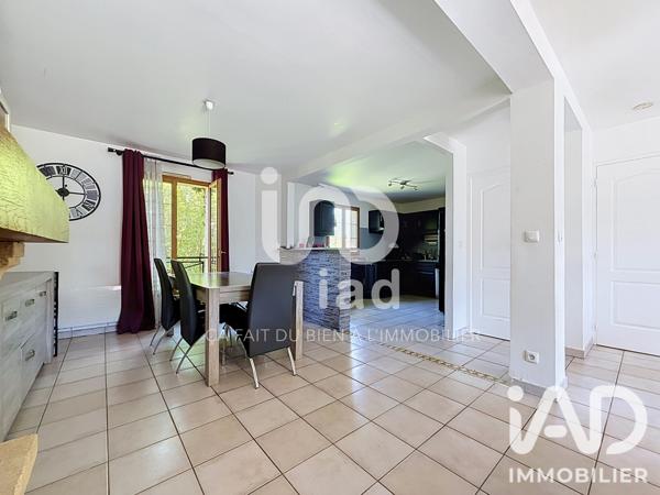 Maison à vendre 5 pièces 111 m² Quincy-sous-Sénart