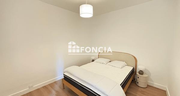 Location Appartement meublé 2 pièces 35.5 m² - Paris 75018