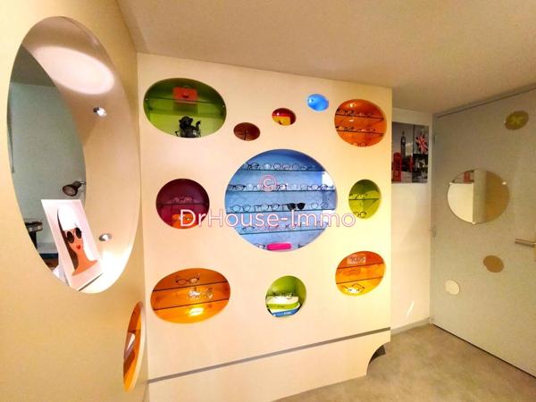 Commerce à vendre 9 pièces de 72 m²
