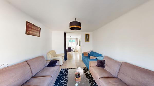 Appartement à vendre 199 000 € Marseille 05 3 p 67 m² DPE D