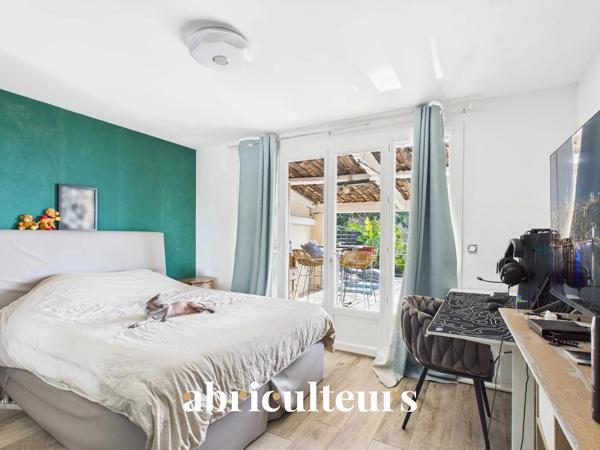 Villa d’exception avec vue mer panoramique, piscine, 6 chambres et prestations haut de gamme Le Cannet, 250 m²