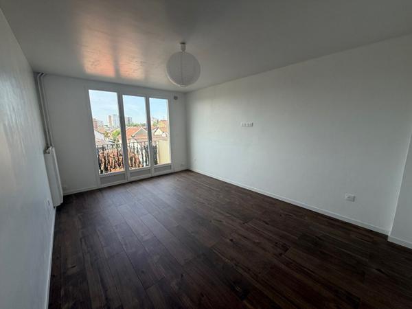 Appartement Drancy 2 pièce(s) 45.76 m2