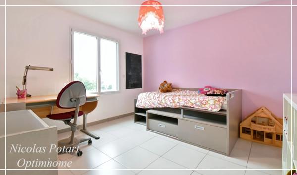 Superbe Maison Contemporaine à Compiègne avec Jardin et Salle de Cinéma