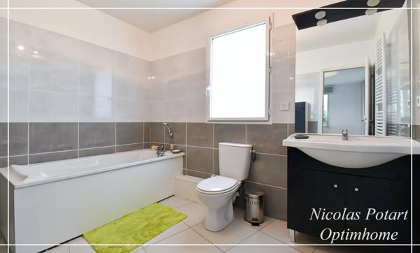 Superbe Maison Contemporaine à Compiègne avec Jardin et Salle de Cinéma