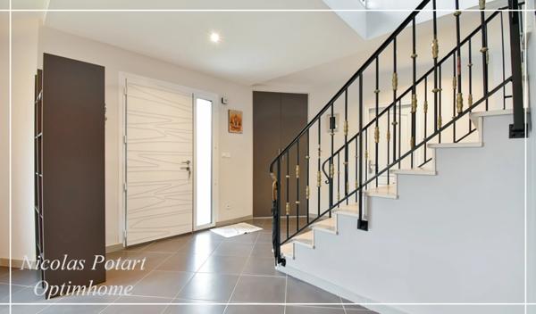 Superbe Maison Contemporaine à Compiègne avec Jardin et Salle de Cinéma