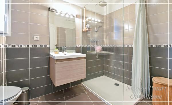 Superbe Maison Contemporaine à Compiègne avec Jardin et Salle de Cinéma