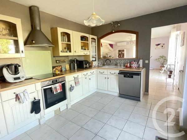 Maison à vendre  10 pièces - 215 m 2   MAINTENON  - 28
