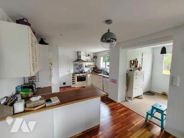 Maison à Vendre à Hédé Bazouges (35630) en Ille-et-Vilaine (35)

Cette maison, construite en ...