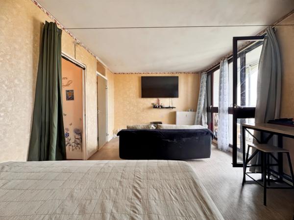 T1 bis lumineux – 37 m² – 10ᵉ étage – Résidence de standing sécurisée – Square des Caléides, Angers