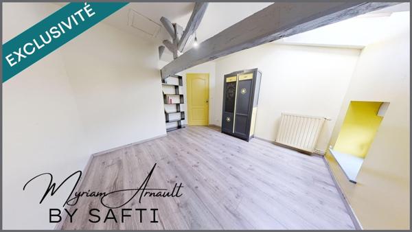 Propriété avec grange, box pour cheval, puits, dépendances sur terrain d'environ 1,5 hectare