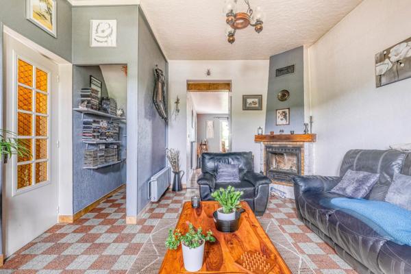 Christophe Michaudelle – EXCLUSIVITE CAPIFRANCE - vous propose proche de Lizy sur Ourcq : maison indépendante - 5 pièces - 109 m² - 3 chambres - 2 pièces d'eau - beau jardin plat et clos – terrasse -