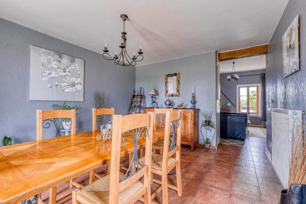 Christophe Michaudelle – EXCLUSIVITE CAPIFRANCE - vous propose proche de Lizy sur Ourcq : maison indépendante - 5 pièces - 109 m² - 3 chambres - 2 pièces d'eau - beau jardin plat et clos – terrasse -