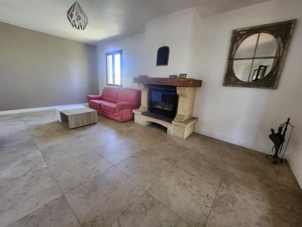 Vente / Maison T4