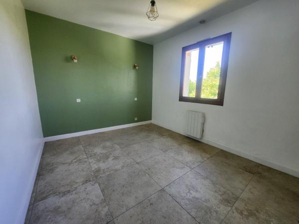 Vente / Maison T4