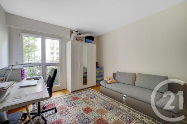 Appartement F4 à vendre  4 pièces - 89,66 m 2   PARIS  - 75019