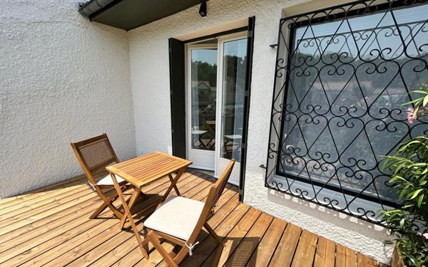 Appartement à louer    1 pièce •    Pessac