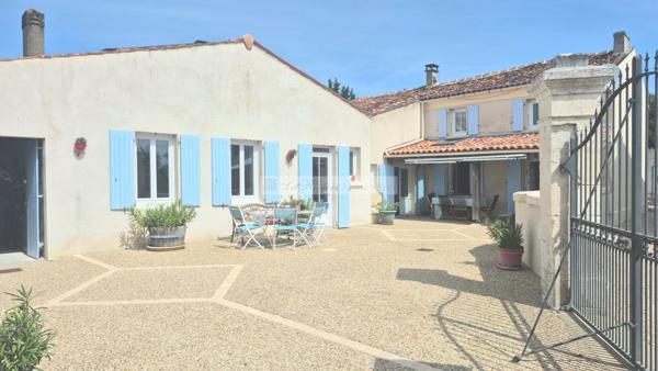 Maison SAINTES 171 m2 , Saintes Maison SAINTES 171 m2 , Saintes
