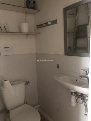 Location Fonds de commerce 1 pièces 27 m2 à Six-Fours-les-Plages