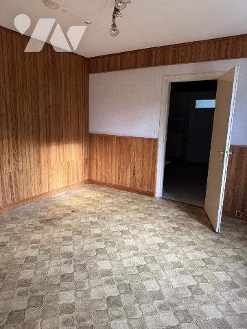 MAISON A RENOVER ST AVE-638 m2 de terrain