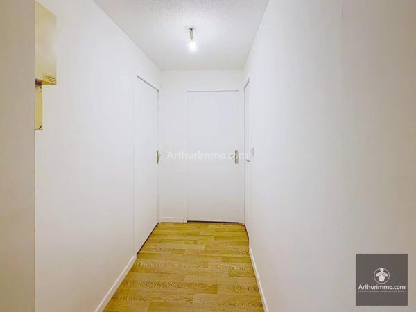 Location Appartement 3 pièces 54 m2 à Cours