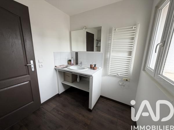 Maison à vendre 5 pièces 99 m² Mauzé-sur-le-Mignon