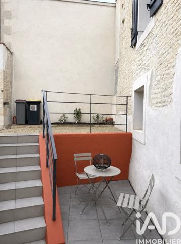 Maison à vendre 5 pièces 99 m² Mauzé-sur-le-Mignon