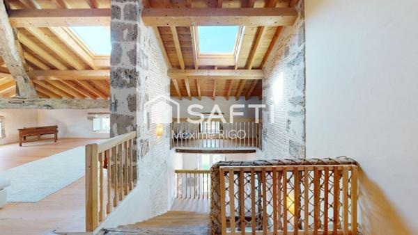 Magnifique Château rénové avec gîte et piscine
