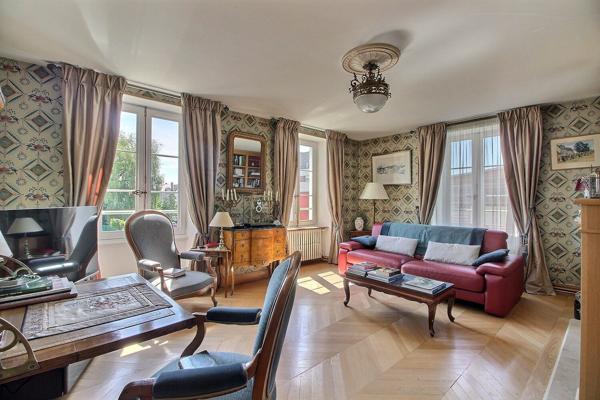 Maison Bourgeoise Audincourt 313 m²