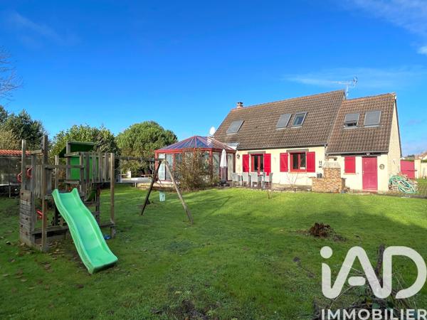 Maison à vendre 6 pièces 144 m² Sainte-Gemme-Moronval