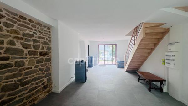 Dpt Finistère (29), à vendre QUIMPER maison / appartement  de 100 m² habitable - Terrasse - Parking