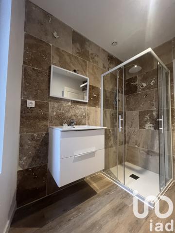 Immeuble à vendre 319 m² Guîtres