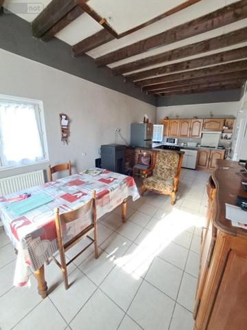 Maison à vendre à Yvré-l'Évêque dans la Sarthe (72530), ref : 001/1645-VI