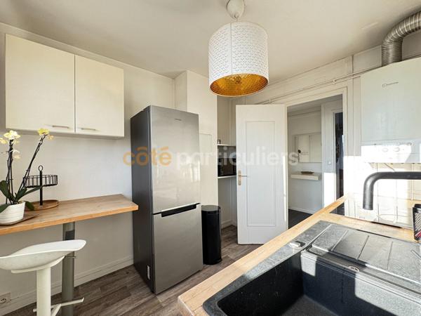 Vente
                Appartement58,25 m² - 3 Pièces -
                    ORLEANS (45100)