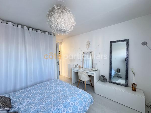 Vente
                Appartement58,25 m² - 3 Pièces -
                    ORLEANS (45100)