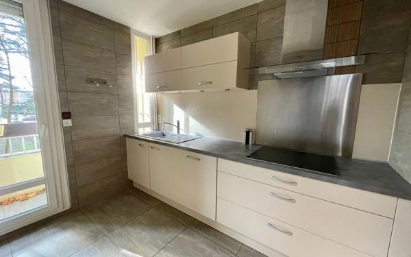 Appartement à vendre    4 pièces • 90,33 m2 Vienne