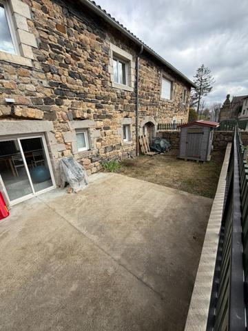 Maison Yssingeaux 4 chambres + garage + terrasse