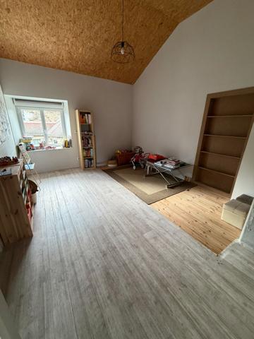 Maison Yssingeaux 4 chambres + garage + terrasse