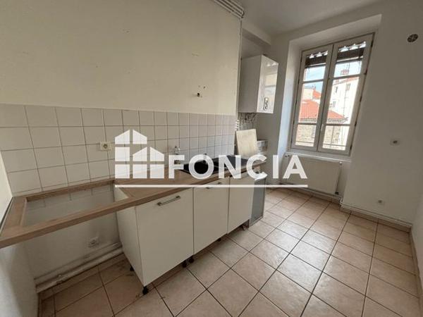 Location Appartement 3 pièces 95.2 m² - 23 COURS GAMBETTA Lyon 69003