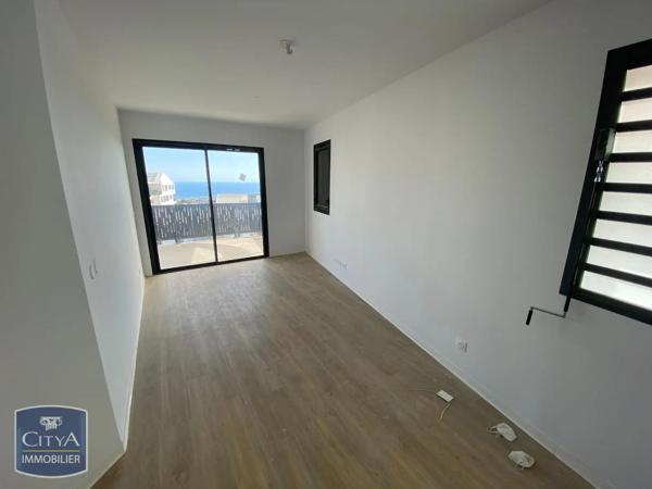Appartement à louer 2 pièces 40.53m² Le Tampon (97430)