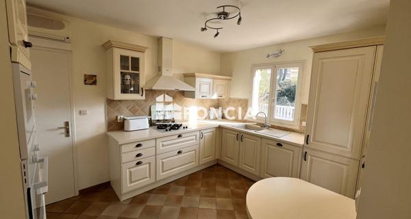 À vendre Maison 4 pièces 87 m² - Bormes-les-mimosas 83230