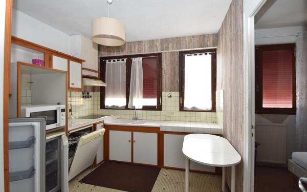 Maison à vendre    10 pièces •  Hagetmau