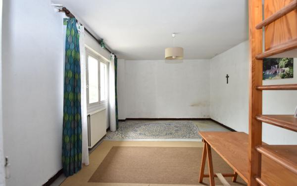 Maison à vendre    10 pièces •  Hagetmau