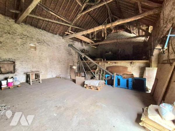  Situé en plein secteur viticole en Champagne, entre Les Riceys et Celles sur Ource venez décou...