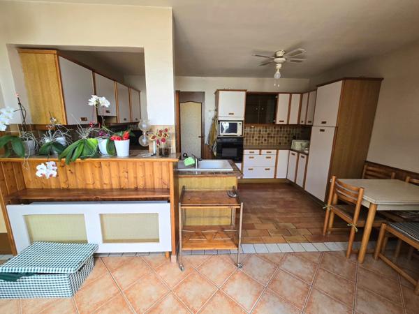 Marseille (13009) Maison 100m2, rooftop, jardin,garage .